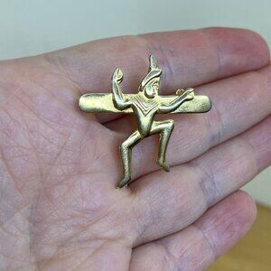 Girl Guides Canada Brownie Pixie Promise Pin Badge Gold-tone Brooch